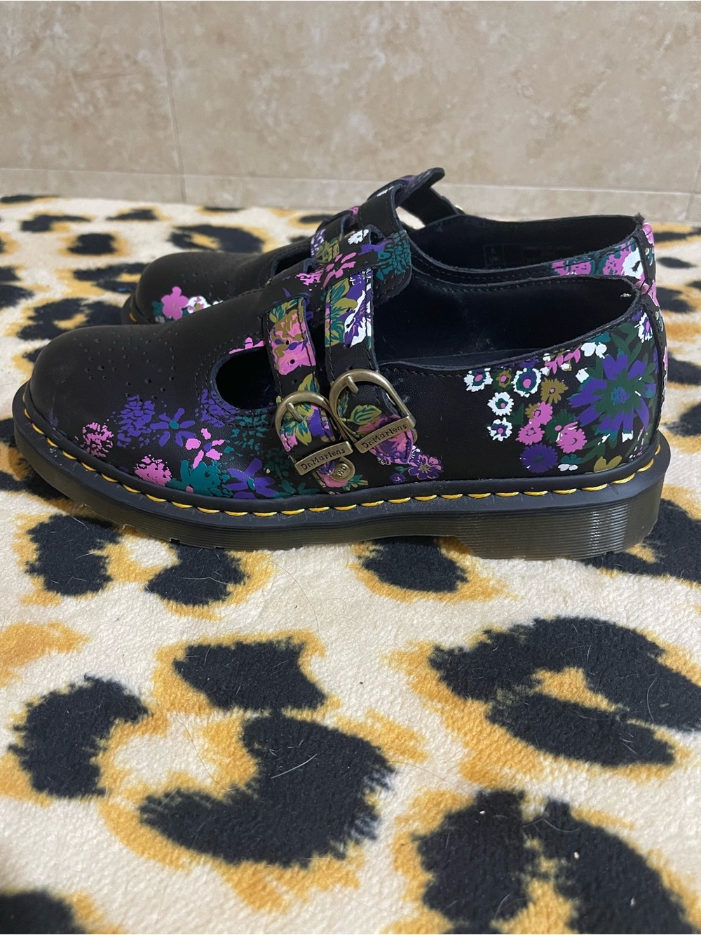 Dr Martens Black Floral-Accent Mary Jane women Shoes - Picture 3 of 4